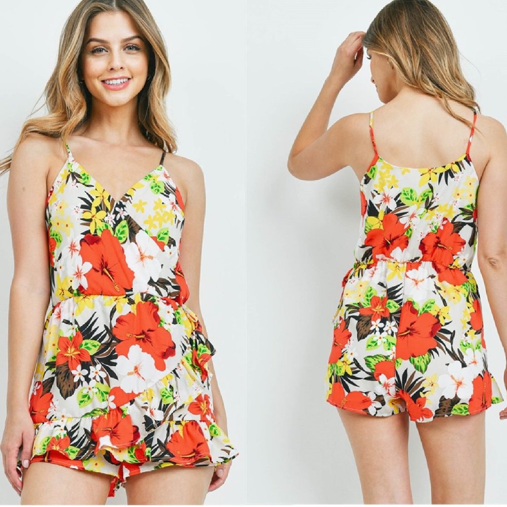 NWT Floral print Mini Romper